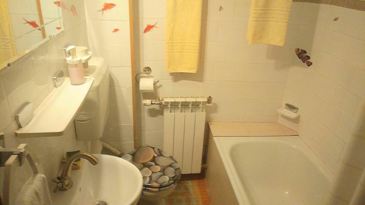 One Bedroom Apartment French Embassy 布加勒斯特 外观 照片